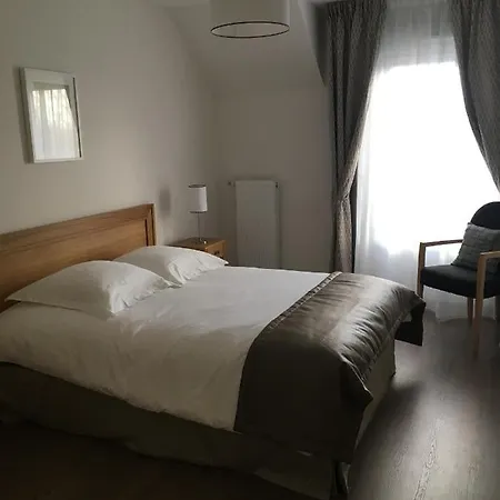 Domitys - Le Carillon D'or Μομπέζ