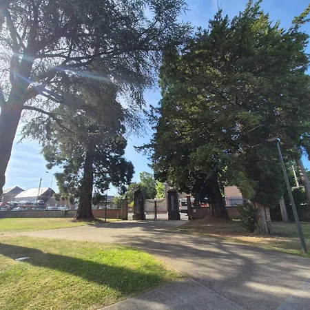 Ξενοδοχείο με διαμερίσματα Domitys - Le Carillon D'or