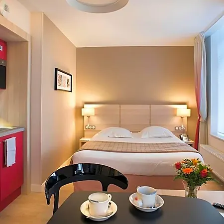 Apart-hotel Domitys - Le Carillon D'or
