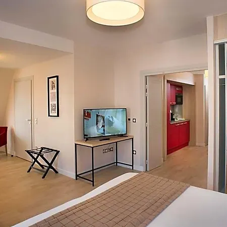 Apart-hotel Domitys - Le Carillon D'or Maubeuge